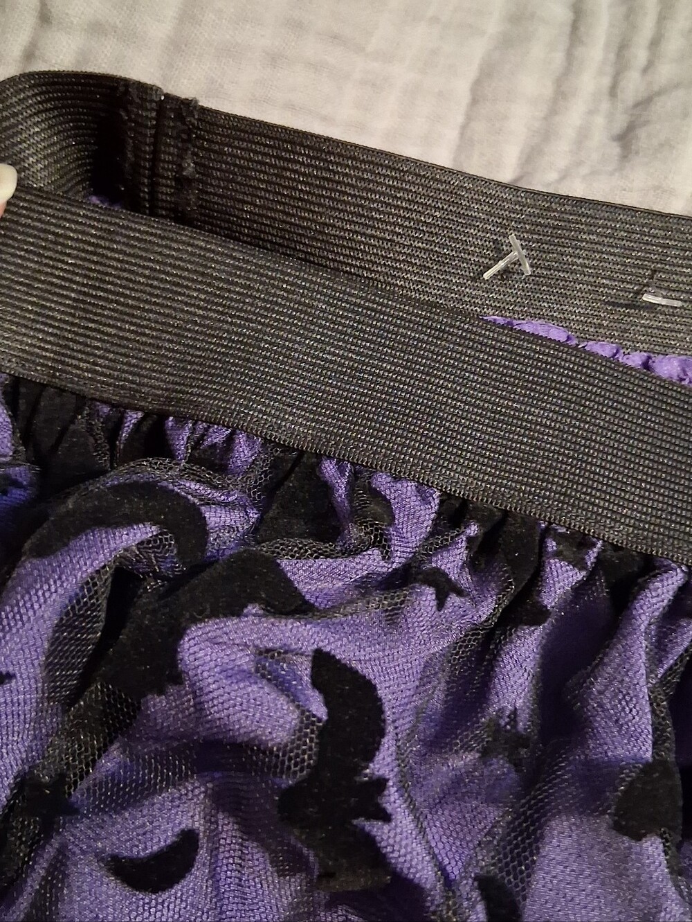 NWOT Chicwish Purple Bat Print Tulle Maxi Skirt Womens L/XL (8-10) - Picture 6 of 9